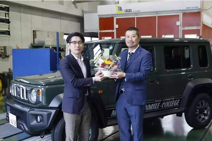 【水戸自動車大学校】人気モデル「ジムニーノマド」を実習車に導入！卒業生企業との“循環型エコシステム”で、茨城から次世代の自動車人材を育成