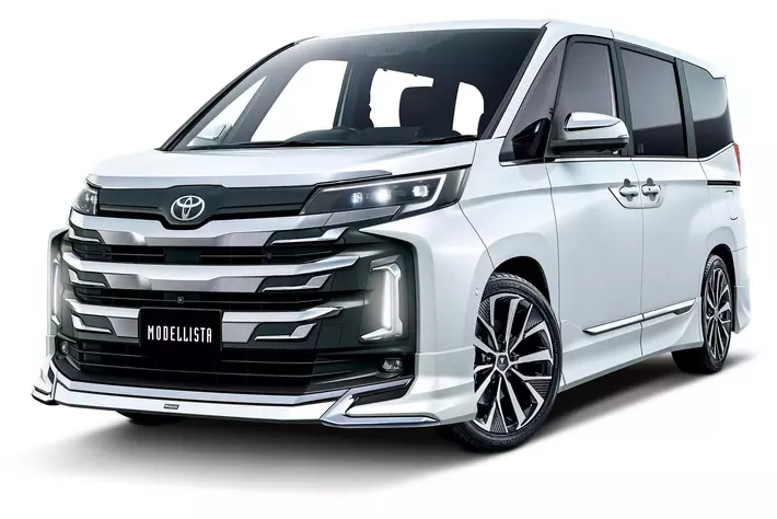 ノア・ヴォクシー用 “カスタマイズアイテム”を追加発売