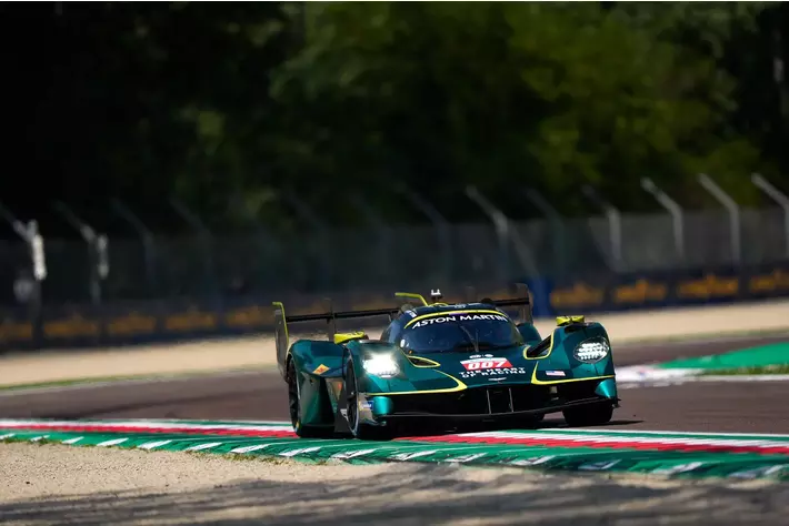 Valkyrieが高速サーキットのスパへ帰還FIA世界耐久選手権でル・マンに
