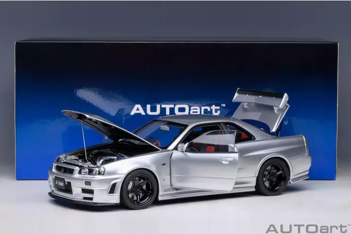 オートアート社製 「NISMO R34 GT-R Z-tune シルバー」精巧な1/18
