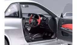 オートアート社製 「NISMO R34 GT-R Z-tune シルバー」精巧な1/18