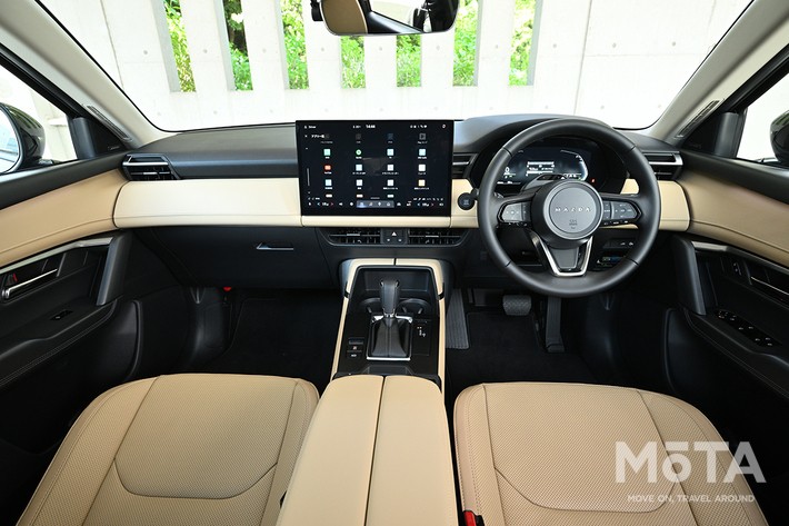 マツダ 新型CX-5 「L」グレードのインパネ
