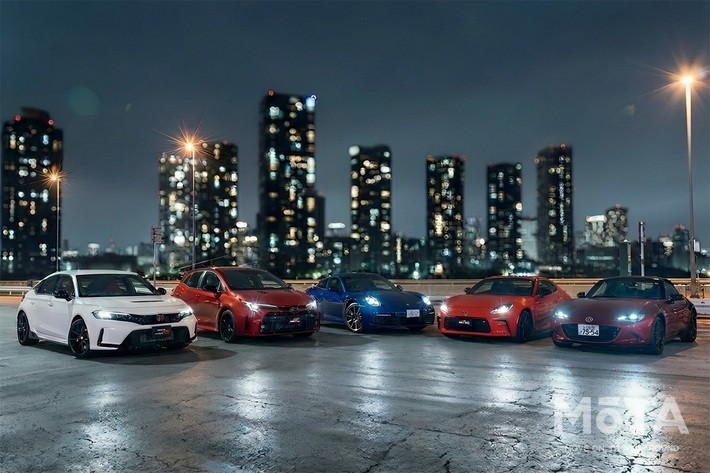 (左から)ホンダ シビックタイプR、トヨタ GRカローラ、ポルシェ 911、トヨタ GR86、マツダ ロードスター