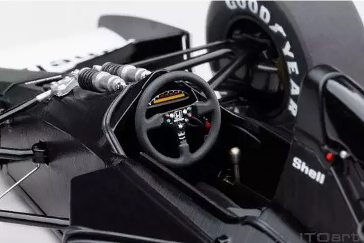 多くのファンからのリクエストに応え、AUTOart「マクラーレン ホンダ