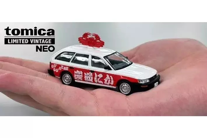 トミカリミテッド ヴィンテージ × かに道楽 初コラボレーション！6月