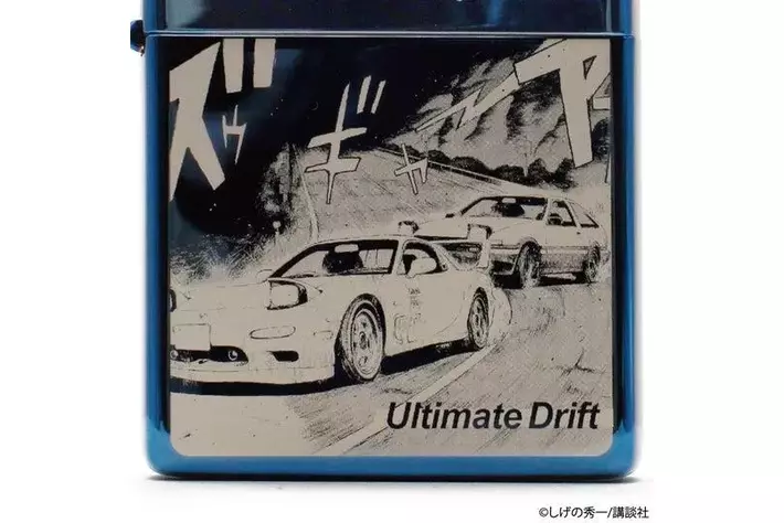 頭文字D』の世界観を楽しむ「特別仕様ZIPPO」ブルーチタン版、一般販売