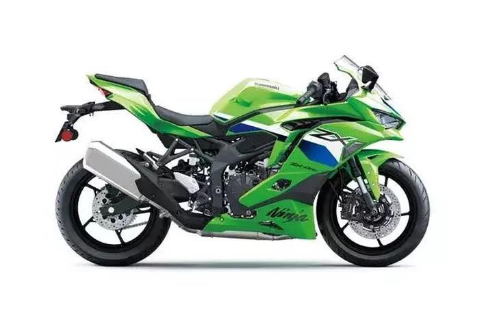 カワサキからスーパースポーツモデル「Ninja ZX-4R」「Ninja ZX-4RR
