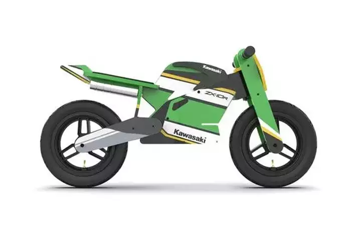 未来のライダーへ贈る、はじめてのカワサキ。「子供用木製バランス