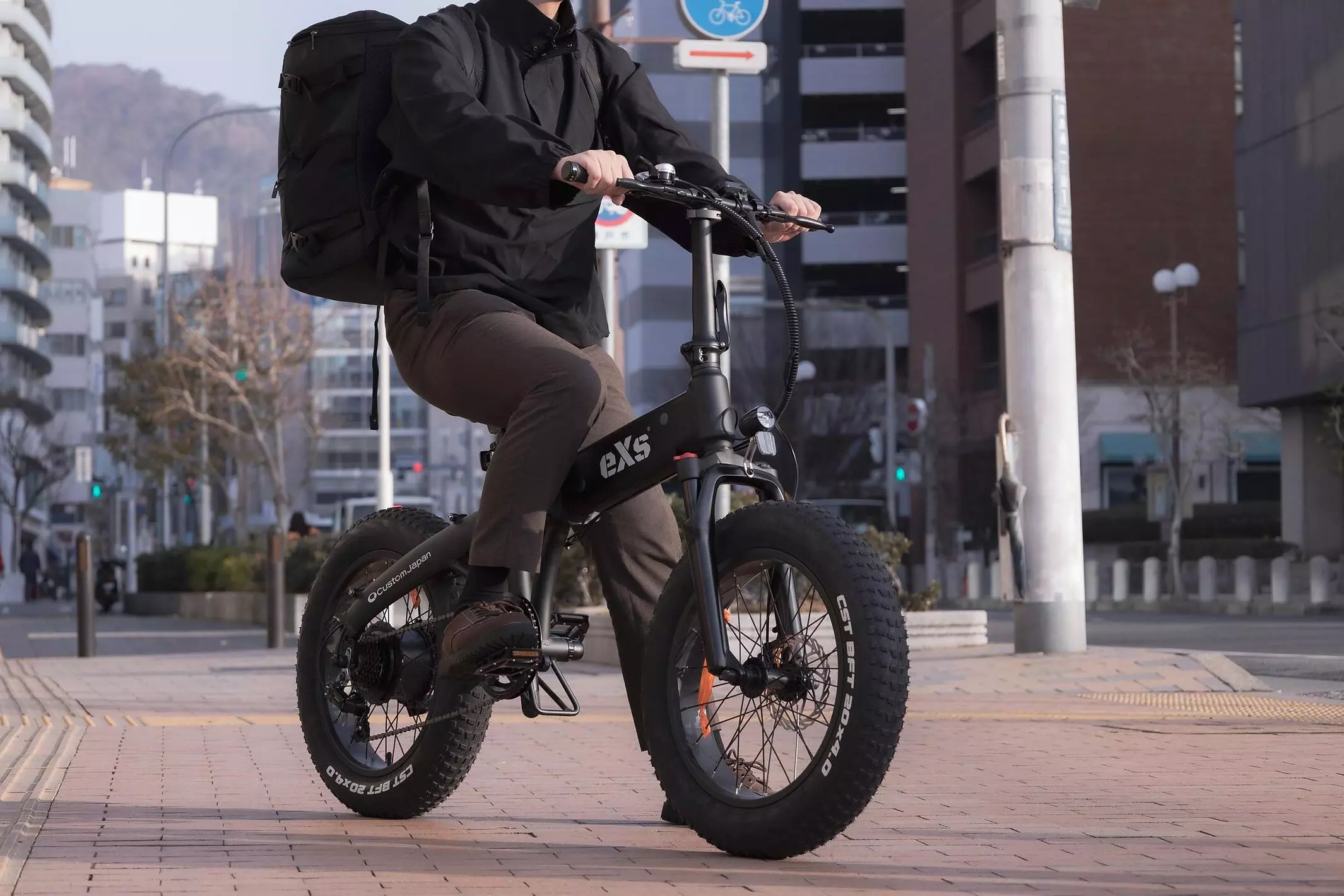 電動アシスト自転車「eXs Street」が型式認定を取得。違法モビリティが