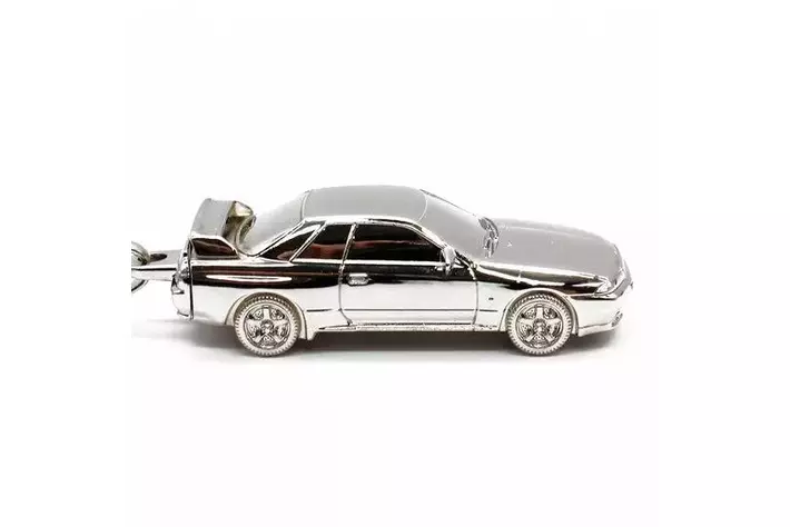 新商品○5000個限定○ スカイライン GT-R (BNR32) キーリング、Amazon