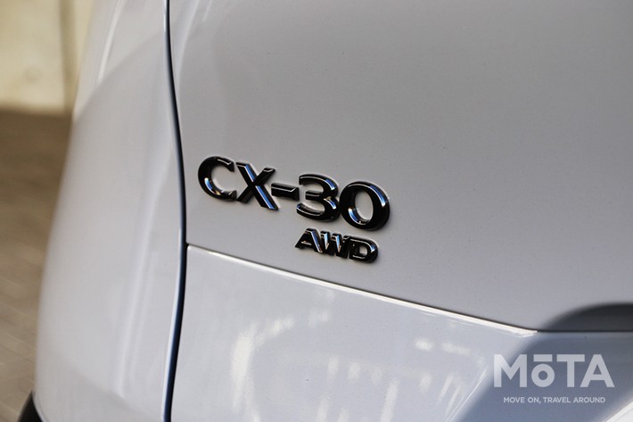 マツダ CX-30