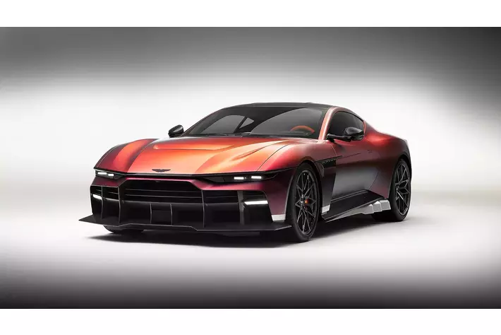 ASTON MARTIN VALEN ブランド史上最強のフロントエンジン・スーパーカー