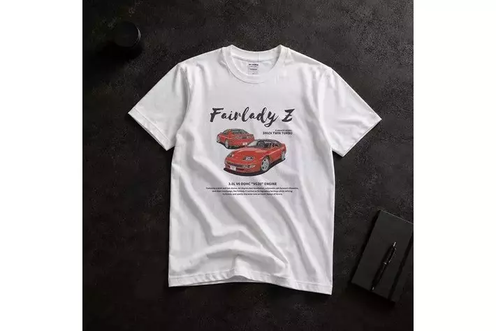 名車「NISSAN Fairlady Z (Z32)」を大胆にデザインしたTシャツが登場