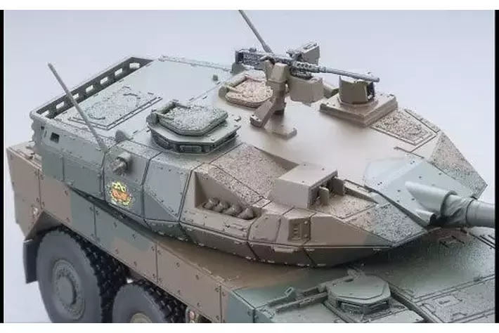 陸上自衛隊実車取材による精密設計模型「アーセニア1/64（ワン