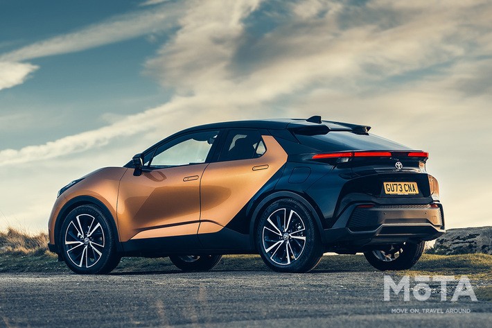 トヨタ C-HR(欧州仕様)のリアビュー
