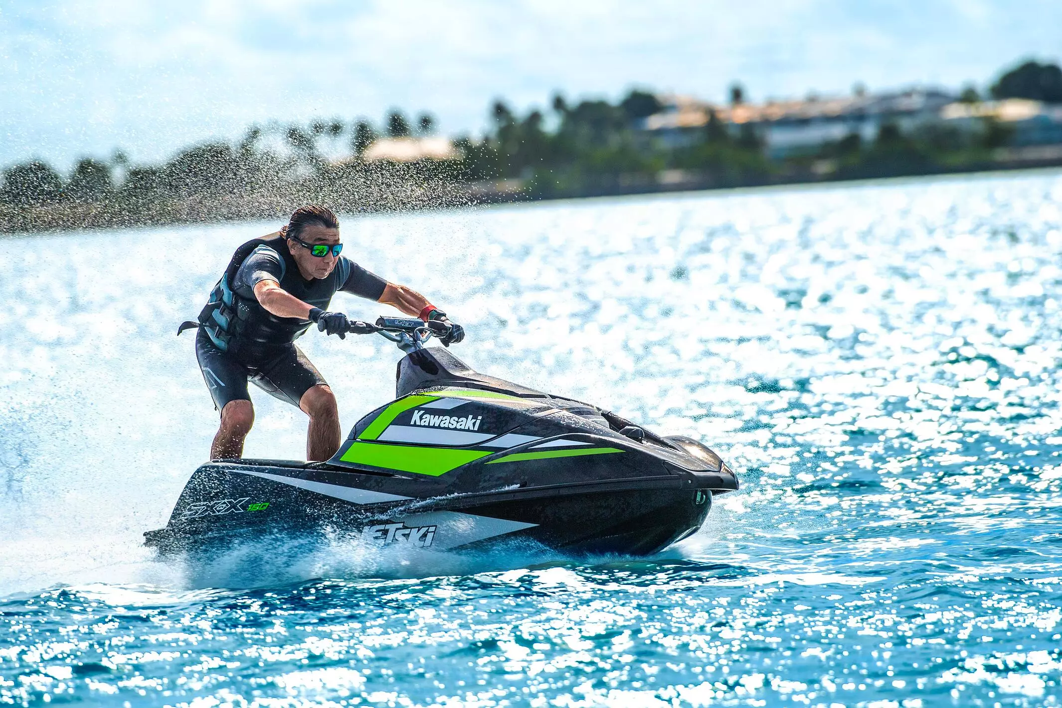 カワサキから「JET SKI SX-X 160」が新登場！│2027年夏頃国内導入予定