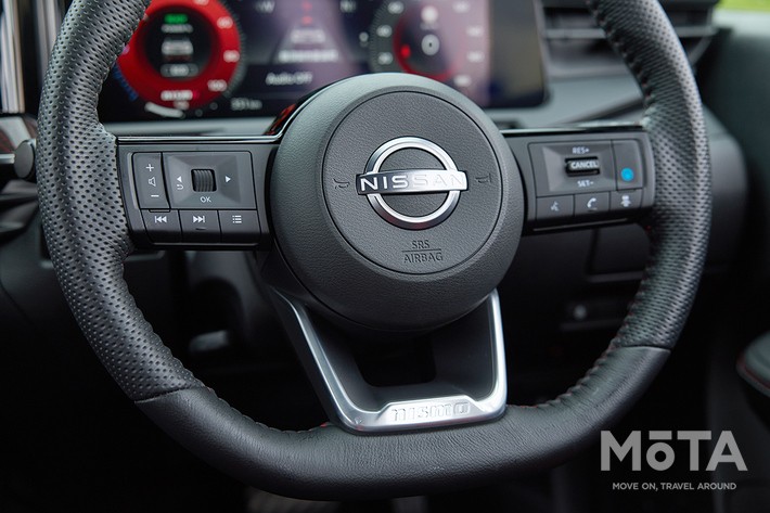 日産 ノートオーラ NISMO