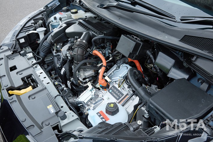 日産 ノートオーラ NISMO