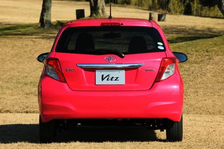 TOYOTA VITZ03