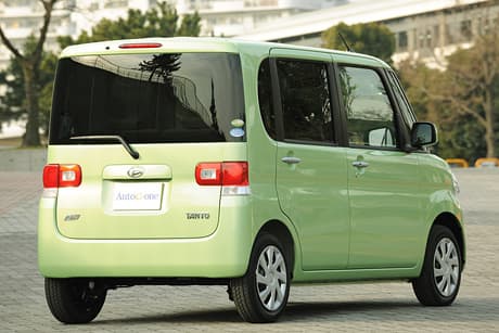 DAIHATSU TANTO04