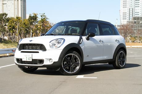 MINI Crossover01