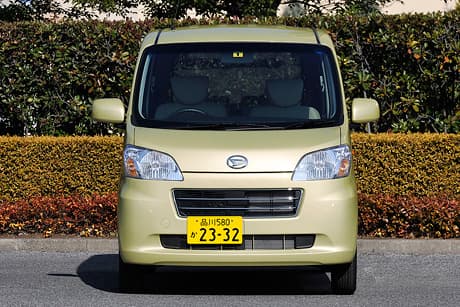 Daihatsu Tanto exe05