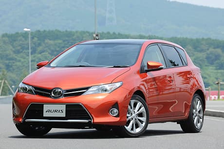 Toyota Auris01