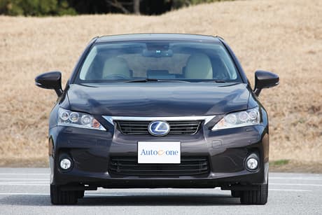 Lexus CT05