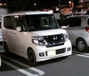 後ろのシートに乗り降りしやすい