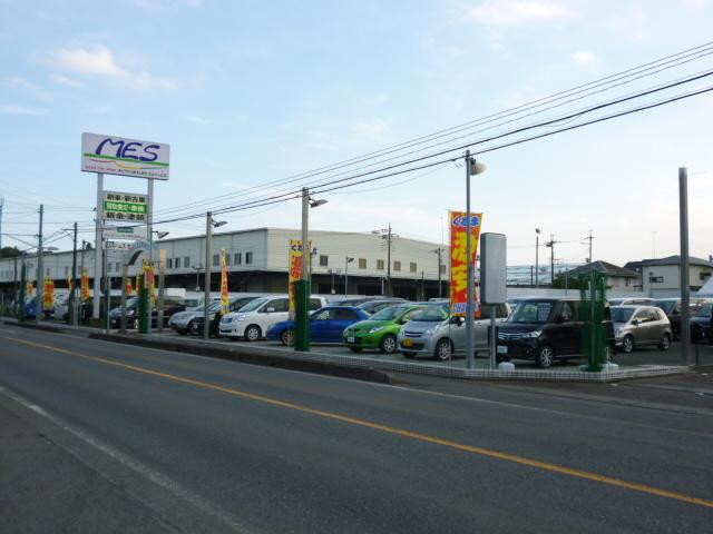 エンジンのオーバーホール、内装張替えでお車をリフレッシュ!MESではRX-7、ユーノスコスモなどに使われているロータリーエンジン(20B,13B-REW)なども、リフレッシュ!車のリメイクはMESにお任せ下さい。