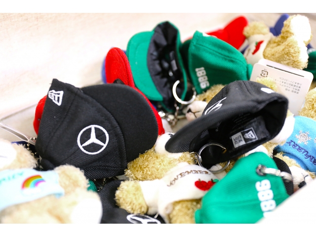 当社では常時７０台以上の在庫車がございますので、同型車種でも各色、各仕様いろいろ見比べることが出来ます｡全車試乗も可能ですので、とっておきの１台をお選びいただけます。