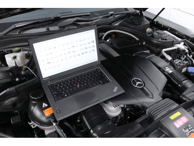 弊社では専用コンピューター診断機『ＤＡＳ』を導入いたしております｡また､専門店ならではの“工場長こだわりの徹底整備”でお客様のカーライフをバックアップいたします。