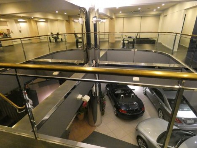 キッズスペースやドリンクバーをご用意させて頂いております。お子様連れのお客様もお気軽にご来店ください！！