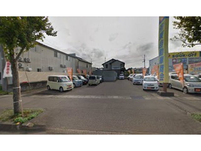 東自動車商会 大学前店