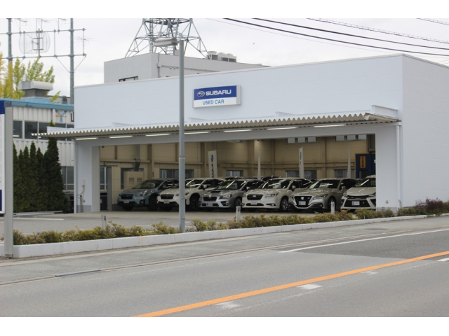 山梨スバル カースポット甲府