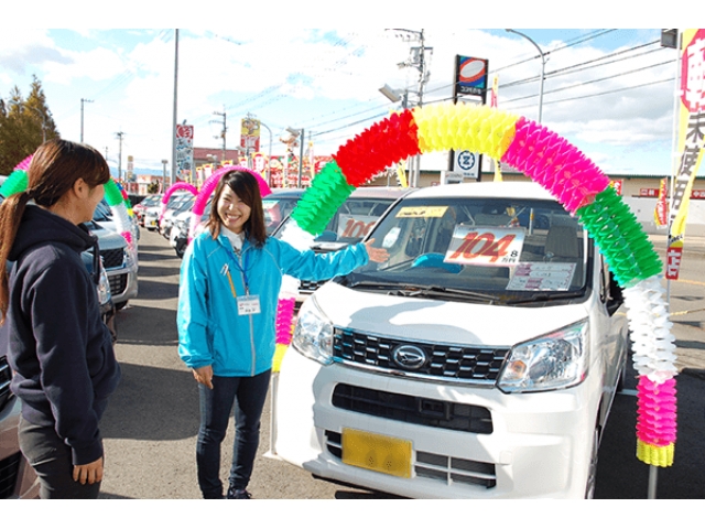 軽自動車の購入なら「カラフル！北島店」へご相談ください。軽自動車のプロフェッショナルが、クルマ選びをサポートいたします。