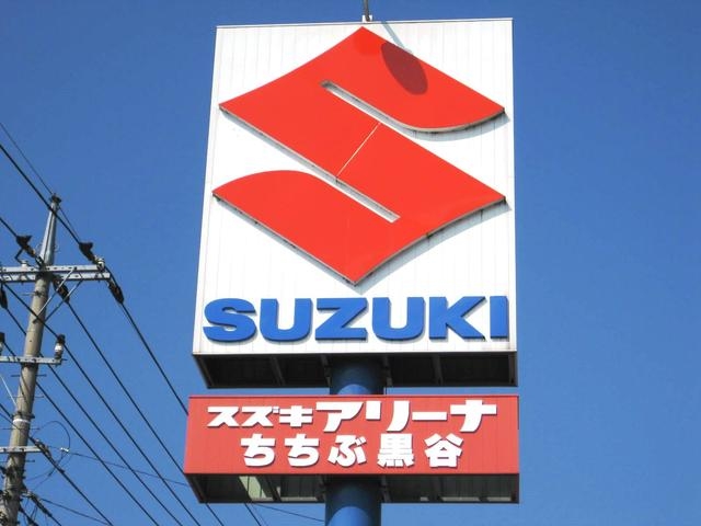 こちらのＳＵＺＵＫＩの看板が目印です！スズキ車の事は正規スズキディーラーの当店にお任せ下さい♪