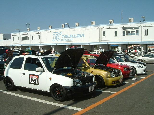 検・保険・板金・ドレスアップなどもお任せ!!日本全国に仕入れルートを持ち、注文販売にも迅速に対応いたします。