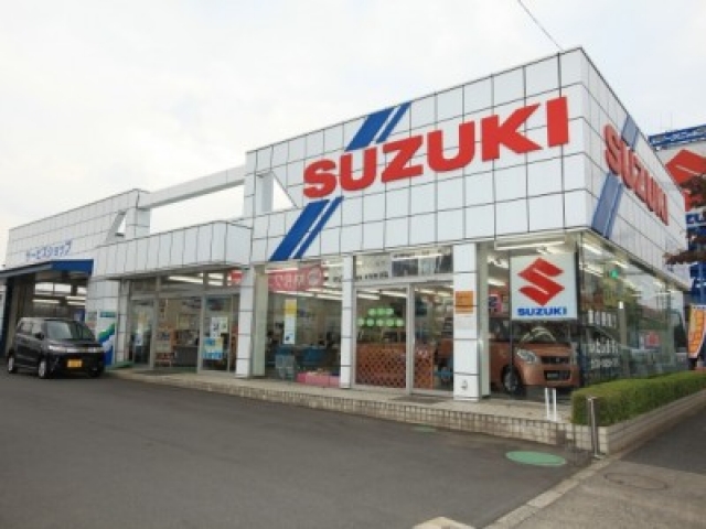 新車ショールームと常時５０台以上の展示場。工場完備で車検、点検も安心。是非お気楽にご来店下さい。