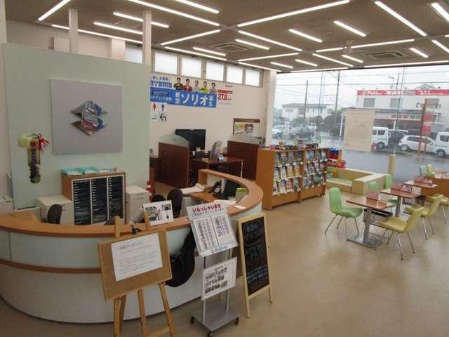 落ち着いたＢＧＭでごゆっくりおくつろぎいただけます。お気軽にお問い合わせ、ご来店くださいませ。