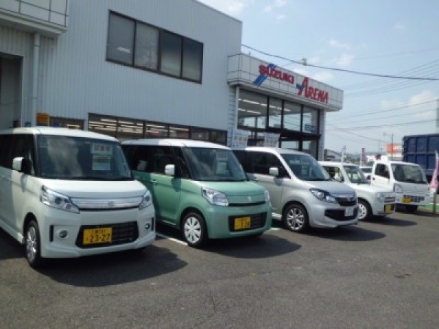 営業４人とサービス7人の11人での営業所です。お客様のご要望にお応えできるよう精一杯努力してまいります。どんな小さなことでもお気軽にお問い合わせくださいね！