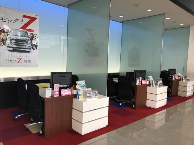 商談ルームです。お客様のご要望に合ったお車を提案いたします！