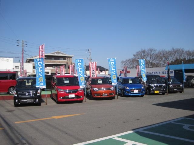 もちろんスズキの新車展示車・試乗車も豊富に取り揃えております！