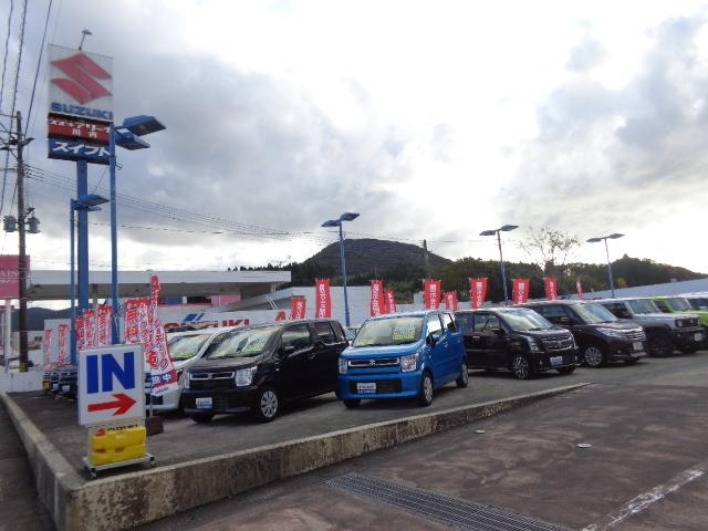 特選中古車勢揃い！