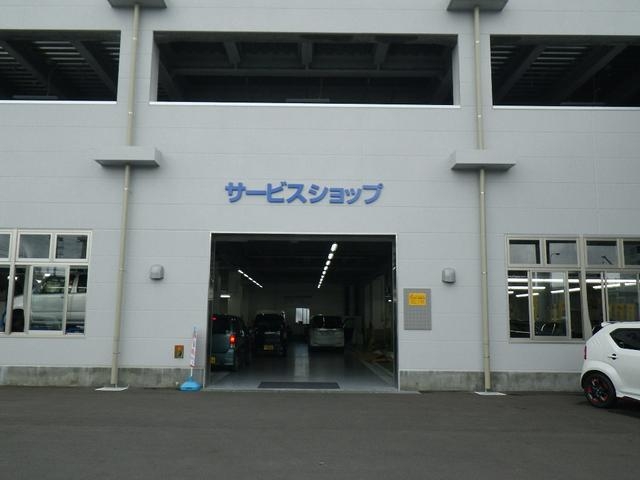 県内スズキディーラー最大級の工場完備！！安心と信頼は一つ一つ丁寧な作業から生まれます！！