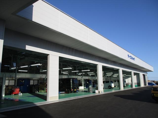 サービス工場もリニューアルして規模拡大しました☆メンテナスもぜひ当店で！！