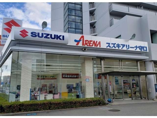 自社整備工場も併設しております。車検、点検、各種メンテナンスなど、ご購入後のアフターサービスも当店へお任せ下さい！