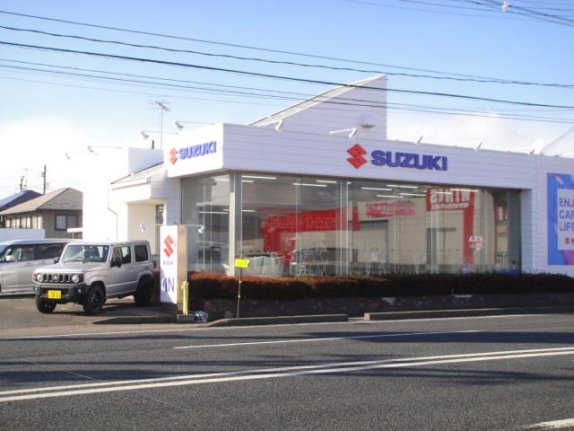 スズキの新車と中古車のご用命は、日新スズキまで！人気のエコカーが多数ラインナップ！新車も常時展示中！