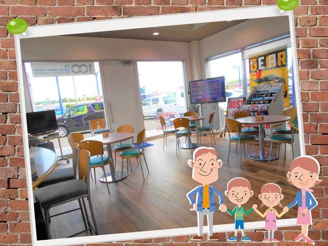 アットホームな商談ルームでお客様のお車選びをサポート！お客様のご要望に全力でお応え致します♪