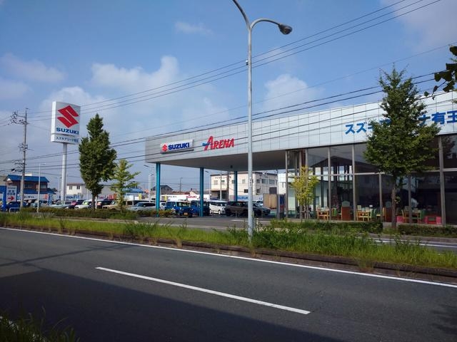 ２０１５年１０月に改装オープンしました、中古車・新車併売店舗です。場所は国道１５２号線沿いです！